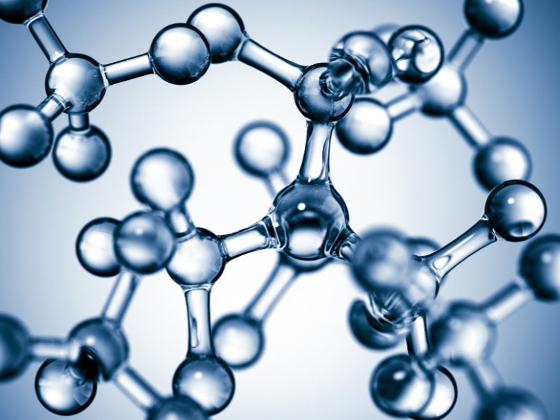 在半导体光刻工艺中，电子氟化液如何平衡冷却效率与避免透镜热变形？