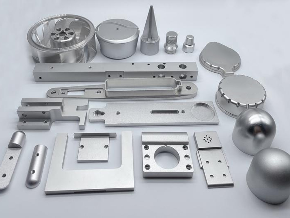 全氟聚醚油会腐蚀金属材质的设备部件吗？