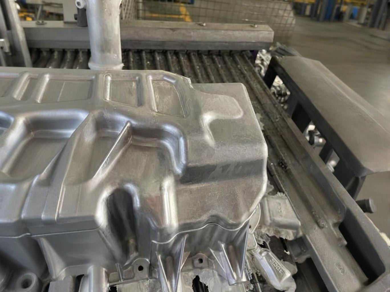 精密脱模剂导致产品表面出现瑕疵该如何处理？