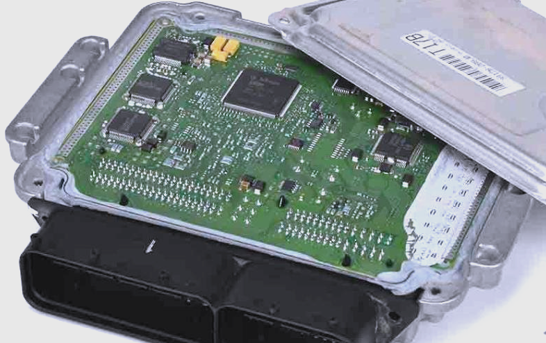 800V高压架构下：车域控制器硫化腐蚀与冷凝水短路的纳米涂层防护方案