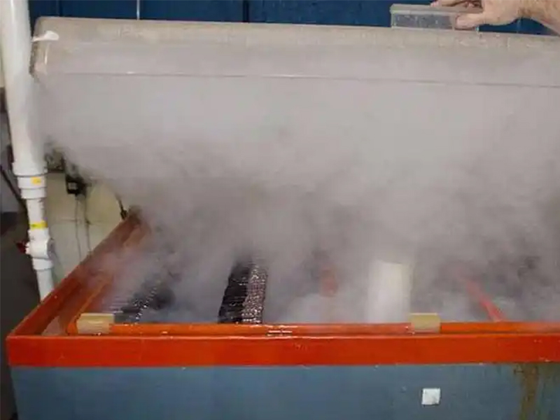 纳米防水涂层与传统三防漆的核心差异在哪？