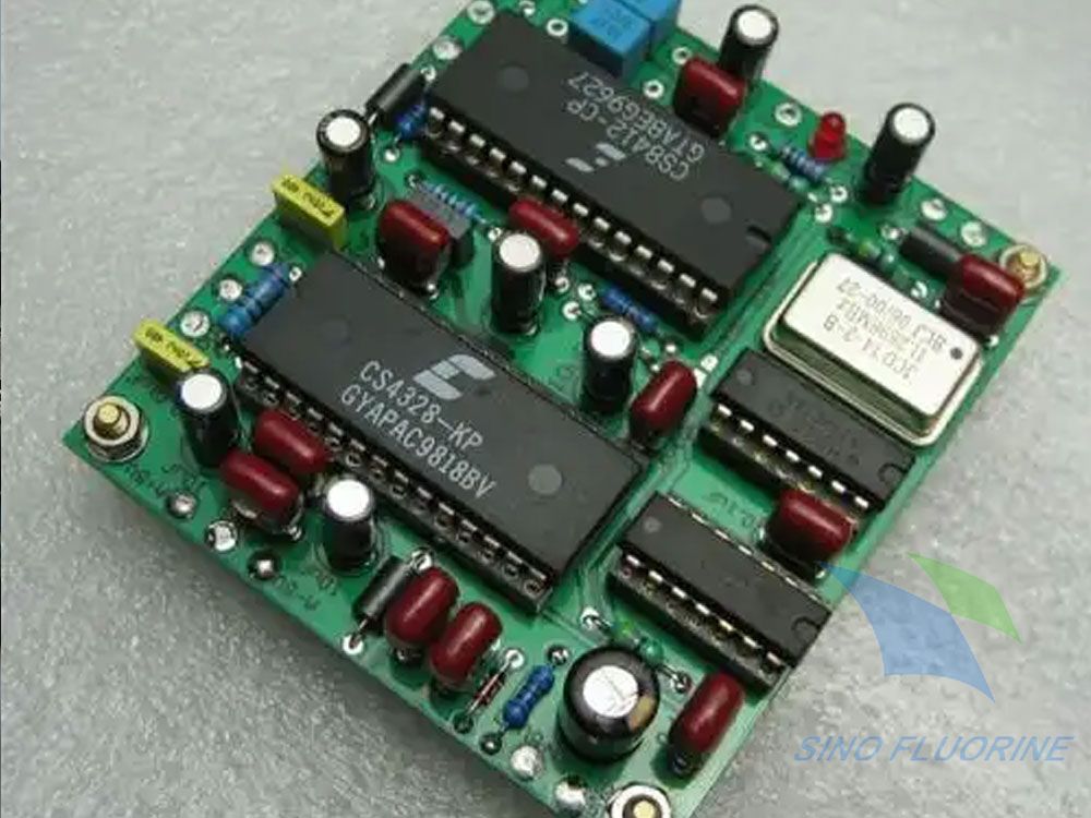 PCB电路板.jpg PCB电路板.jpg