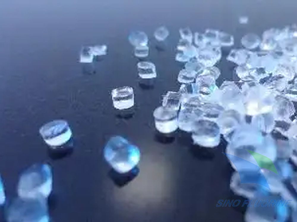 传统 PTFE 含氟聚合物.jpg